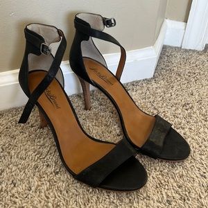 Lucky Brand -Black High Heel Dress Shoes